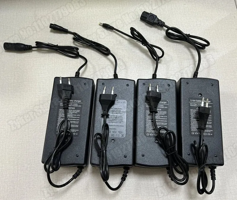 36V 48V 60V 72V Ladegerät 2A 5A Lithium-Batterie Pack 42 54.6 67.2 84V 10 13 16 20S Smart Intelligente Schnelle Lade Ladegerät EU Stecker