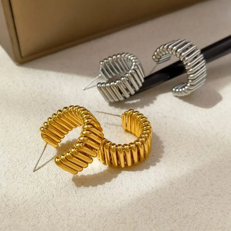 925 silber Nadel Moderne Schmuck Metall Hoop Ohrringe 2022 Neue Trend Heißer Verkauf Gold Farbe Mode Tropfen Ohrringe Für Frauen