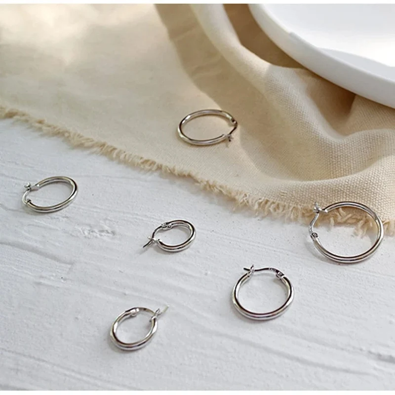 Kleine Große Kreis Frauen Creolen Übertrieben Hoop Ohr Schleife Glatte Ring Runde Ohrring Edelstahl Schmuck Großhandel