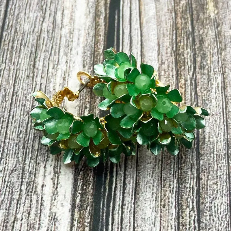 Wgoud Neue Design Marke Bunte Metall Blume Hoop Ohrring Für Frauen Mode Persönlichkeit Bunte Floral Schmuck Geschenk