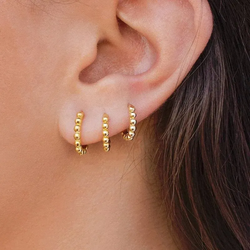 6 Stück trendige minimalistische Creolen aus Edelstahl für Frauen mit Kristallzirkonia, Huggie Circle Punk-Ohrringe, Piercing-Schmuck