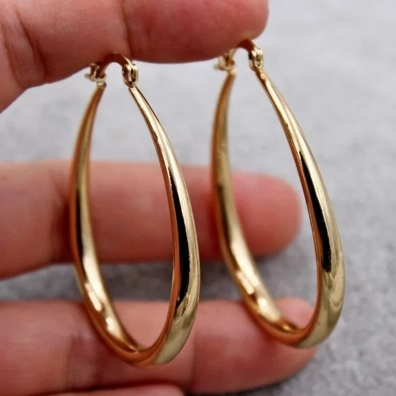 Glanz Gold Farbe Frauen Ohrringe Mode Glatte Creolen für Frauen, Verlobung, Hochzeit Schmuck Geschenk