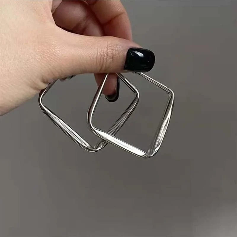 2023 mode Gold Farbe Großen Platz Hoop Ohrringe Für Frauen Übertrieben Metall Geometrische Unregelmäßigen Kreis Ohrringe Schmuck