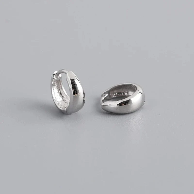 WANTME 925 Sterling Silber Einfache Breite Huggies Gothic Creolen für Frauen Europäische Unisex Piercing Rock Schmuck Ohr Schnallen