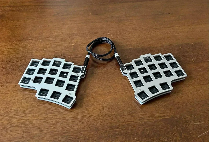 Geteilte mechanische Tastatur, 40-Tasten-Layout, programmierbar per Tastenwechsel, mechanische Tastatur, Mini, unabhängige benutzerdefinierte Gaming-Tastatur