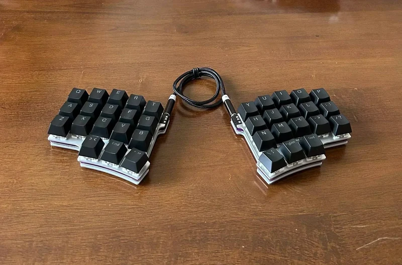 Geteilte mechanische Tastatur, 40-Tasten-Layout, programmierbar per Tastenwechsel, mechanische Tastatur, Mini, unabhängige benutzerdefinierte Gaming-Tastatur