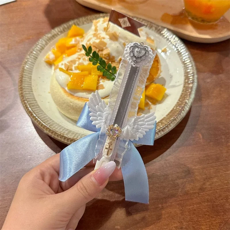 1 Stück Kreatives Spitzen-Briefpapier-Universalmesser Schicke süße Schleife Band Flügel Brieföffner Süße Kawaii Kartonschneider Studentenbedarf