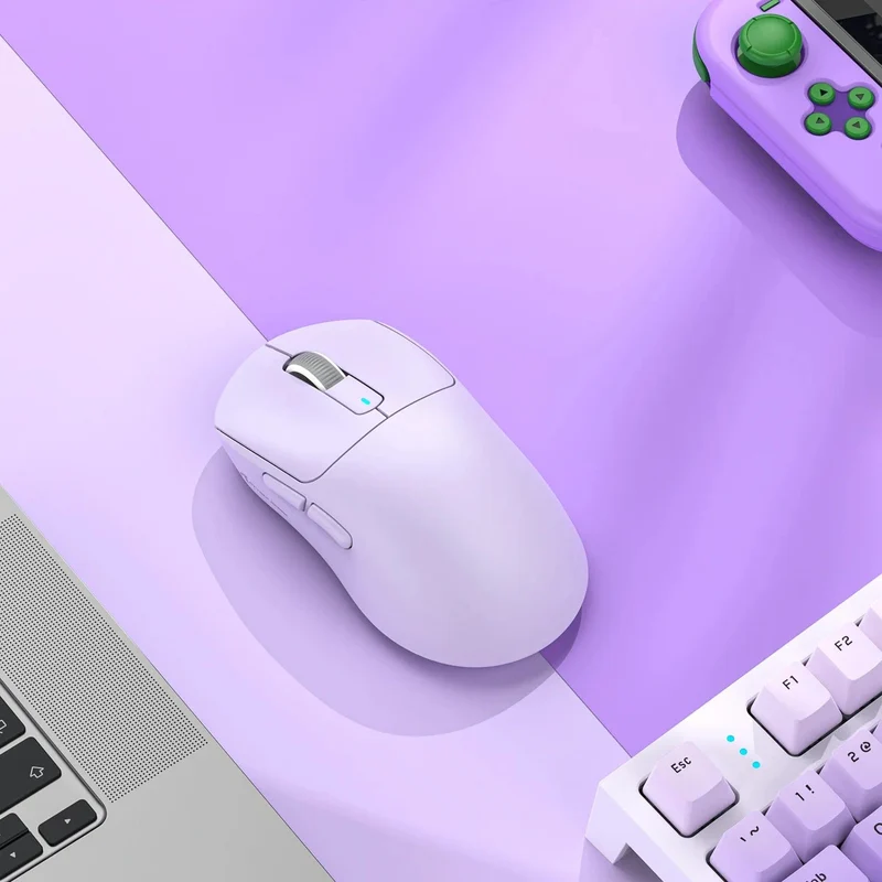 Attack Shark X3 Bluetooth-Maus, PixArt PAW3395, Tri-Mode-Verbindung, kabelgebunden 8 kHz/kabellos 4 kHz, Makro-Gaming-Maus