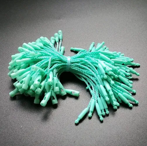 100 Stück Seile für Kleidungsetiketten, 8 cm lange Kordeln, Polyester-Hängetabletten für Kleidersäcke, Etikettenkarten, DIY-Kleidungsetiketten, Zubehör