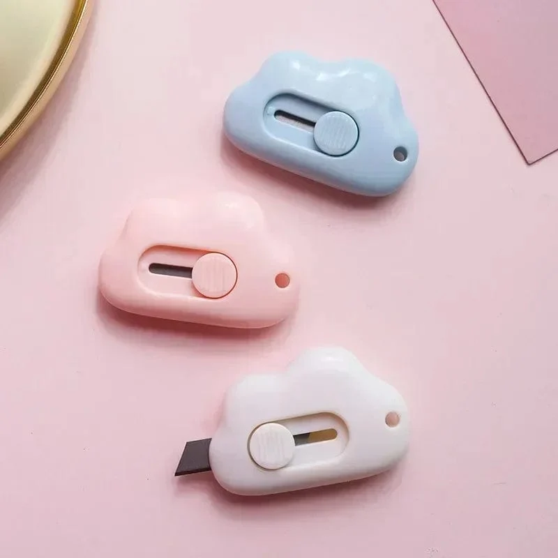 Niedliches Kaninchen in Wolkenfarbe, tragbares Mini-Universalmesser, Papierschneider, Papierschneidemesser, Rasierklinge, Büro- und Schreibwaren, Schneidezubehör