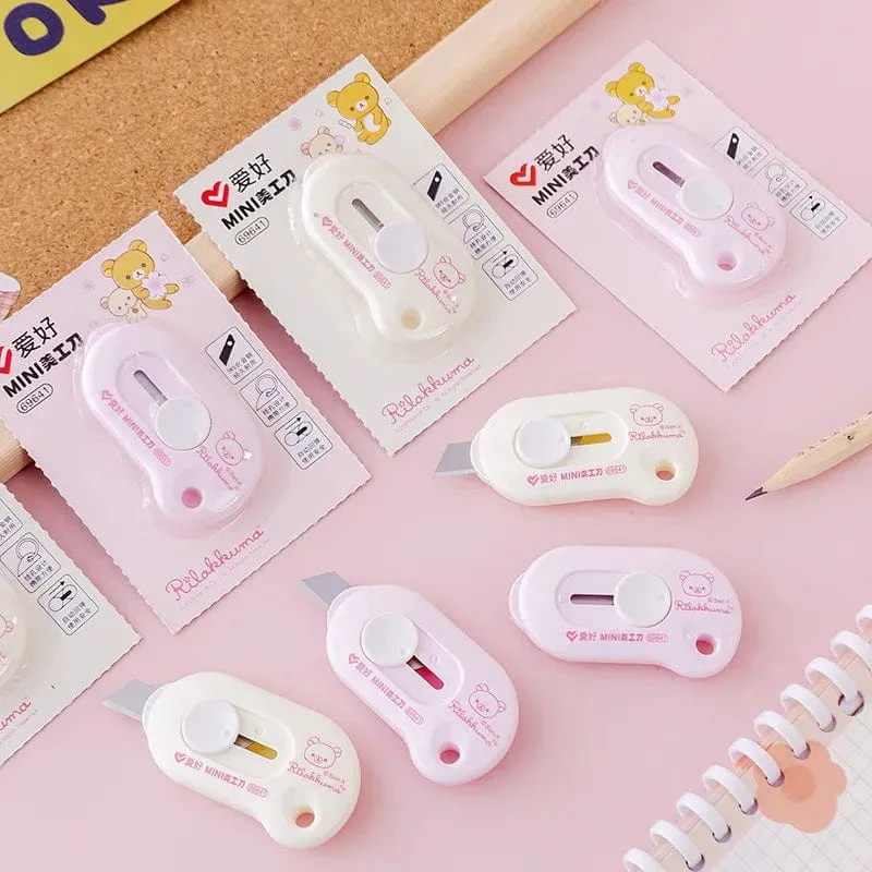 Niedliches Kaninchen in Wolkenfarbe, tragbares Mini-Universalmesser, Papierschneider, Papierschneidemesser, Rasierklinge, Büro- und Schreibwaren, Schneidezubehör