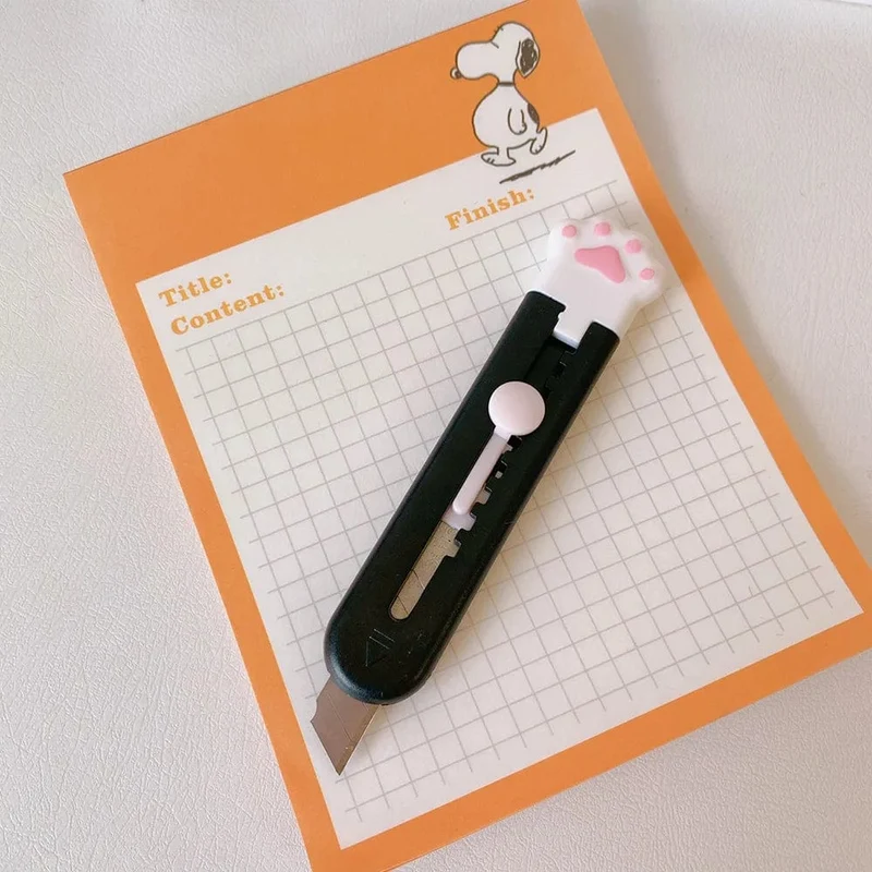 1 STÜCK Kawaii Mini-Taschen-Katzenpfoten-Kunst-Universalmesser Express-Box-Messer Papierschneider Bastelverpackung Nachfüllbare Klinge Schreibwaren