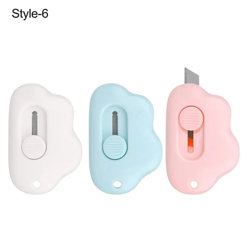 1 Stück Mini-Universalmesser, niedlicher einziehbarer Brieföffner, Kartonschneider, tragbarer Kartonöffner, Papierschneidewerkzeug, zufällige Farbe