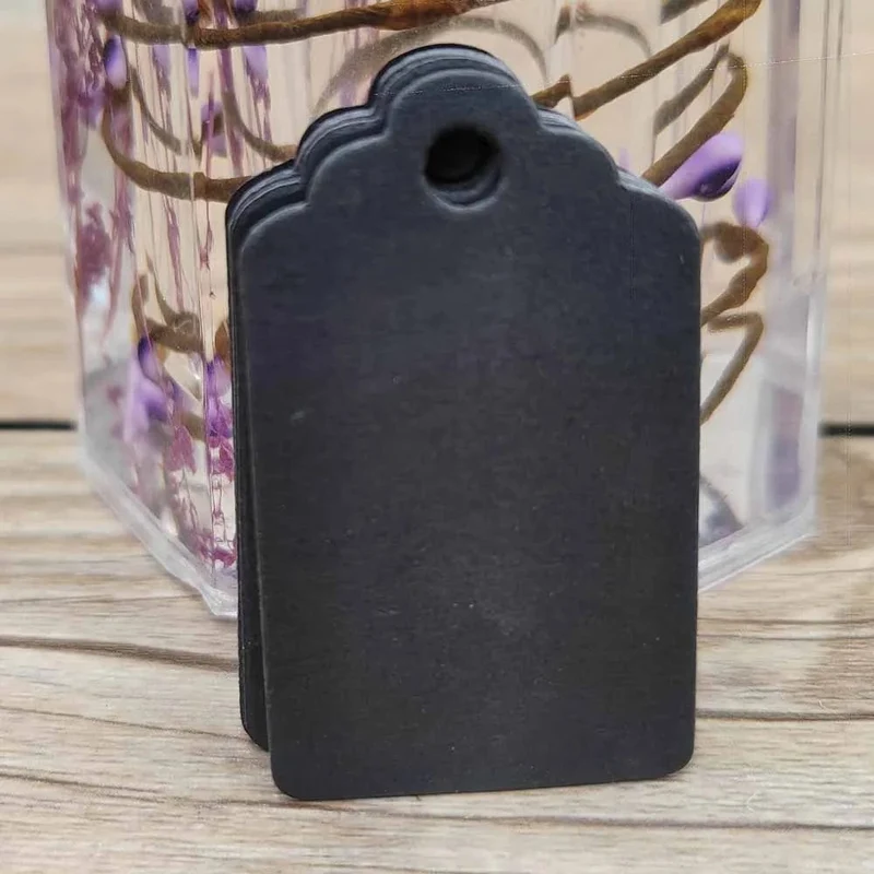 100 stücke + 100 hanf string 5*3cm neue stil rechteckigen schwarz/Kraft Papier Leere Karte Hand ziehen Geschenk Label Tags Herz