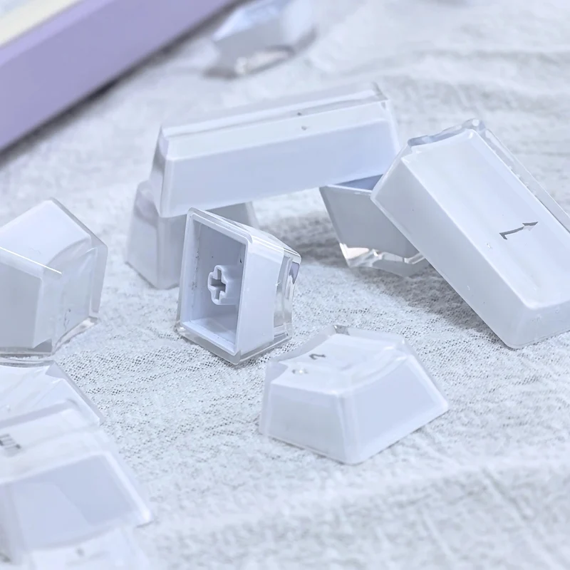 Durchscheinende Tastenkappen, 104 Tasten-Layout, niedriges Profil, weiße Tastenkappen, DIY, schwarze Hintergrundbeleuchtung, Kristallrand für mechanische Tastatur