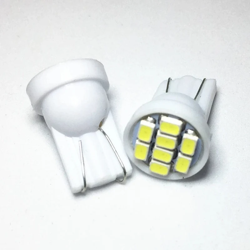 10 stücke T10 LED W5W auto Kofferraum licht standlicht 8SMD 1210 LED W5W Motorrad lampe 192 168 Keil Blinker lampen Tür licht DC 12V