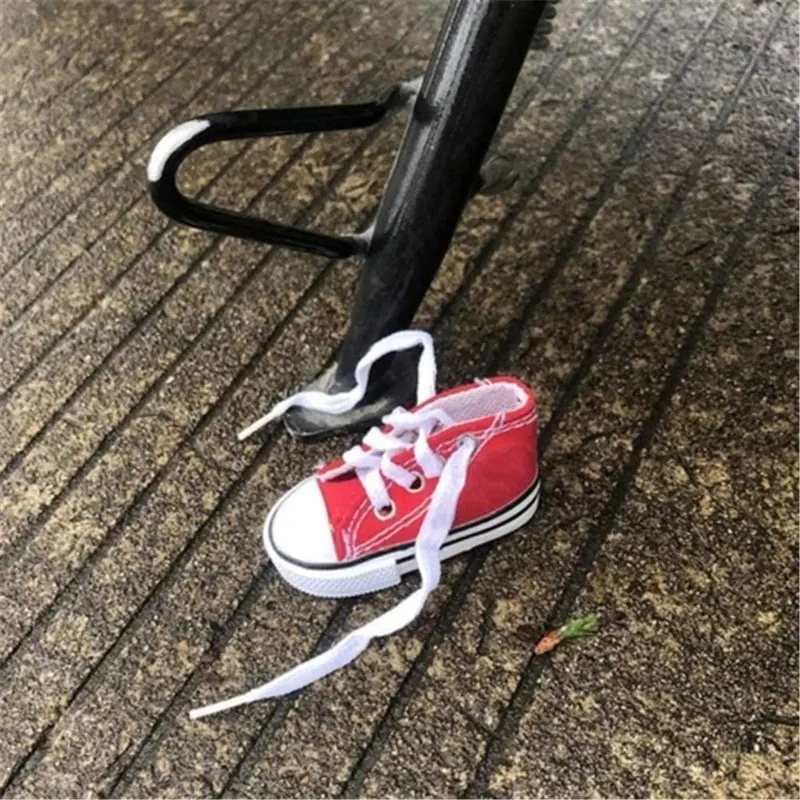 Kreative Stativabdeckung für Motorrad, Fahrrad, seitliche Schuhform, Fußstütze, Elektrofahrrad, Stativdekor, Mini-Schuhe
