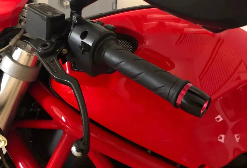 Für Piaggio BQY BYQ FLY Liberty Medley 150 ZIP50 125 ww150 Beverly 300 Motorrad CNC 7/8 "22MM Griffe Griff bar Kappe End Stecker