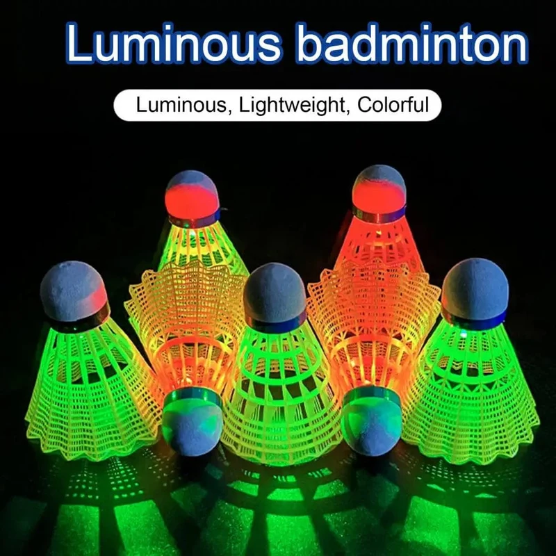6 Teile/satz Leucht Badminton Bälle LED Schaum Kunststoff Sport Badminton Bunte Licht-up Shuttlecocks Kinder LED Badminton Set