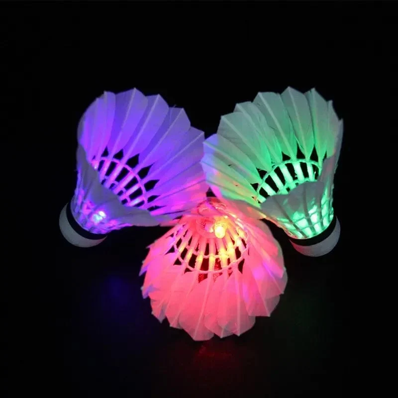 1/3/5 stücke Beleuchtung Badminton Dunkle Nacht Bunte LED Beleuchtung Sport Badminton Licht Spot Shuttle cock Zubehör federball