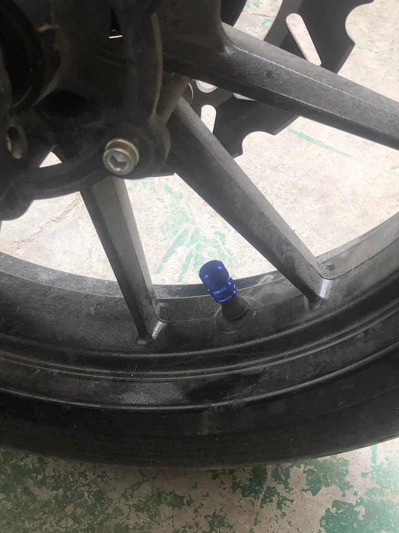 Für YAMAHA MT09 MT07 MT10 MT03 TRACER 900 700GT Für KAWASAKI Für SUZUKI GSXR GSXS VStrom Für KTM Duke Motorrad Reifen Ventil kappen