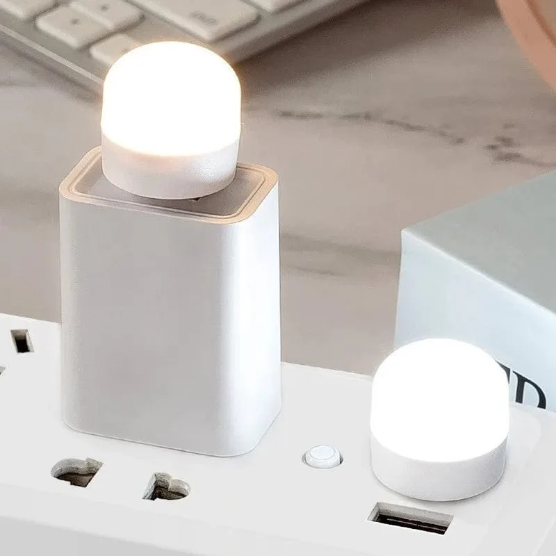 Mini USB Nachtlicht Tragbare Auto Signal Lichter 5V 1W Augenpflege Buch Lesen Glühbirnen Computer Mobile Power Lade LED Nacht Lampe