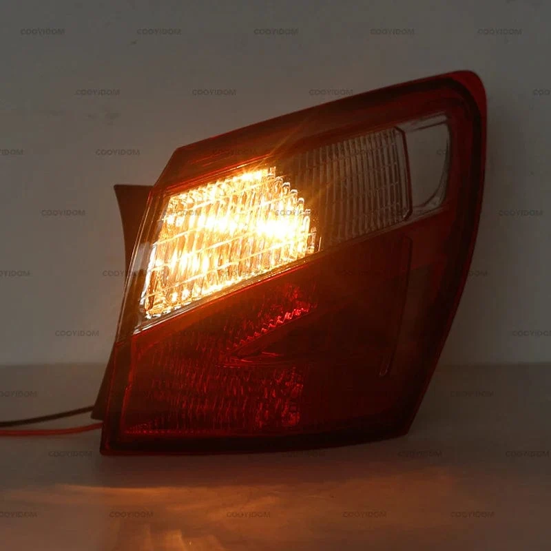 Für Nissan Qashqai 2010 2011 2012 2013 2014 EU Version Rücklicht Hinten Bremslicht Blinker Licht Nebel Lampe Schwanz lampe Montage
