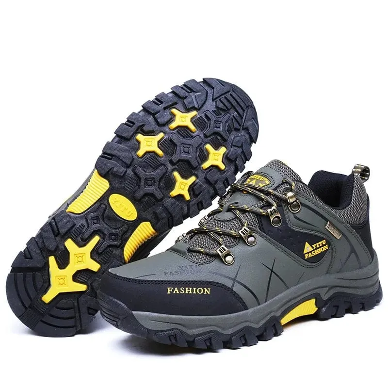 Schuhe für Männer 2023 Neue Männer Turnschuhe Leder Wasserdicht Bergsteigen Camping Wanderschuhe Dicke Sohle Bequeme Laufschuhe
