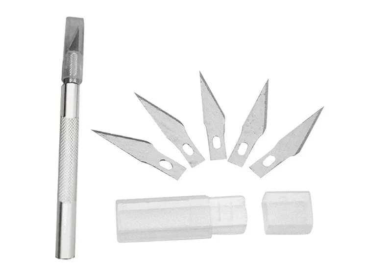 Malathorne Tischtennis-Belag-Schneidemesser, Griff aus Aluminiumlegierung und 5 Klingen zum Schneiden von Belag, Schläger-Heimwerkerwerkzeug
