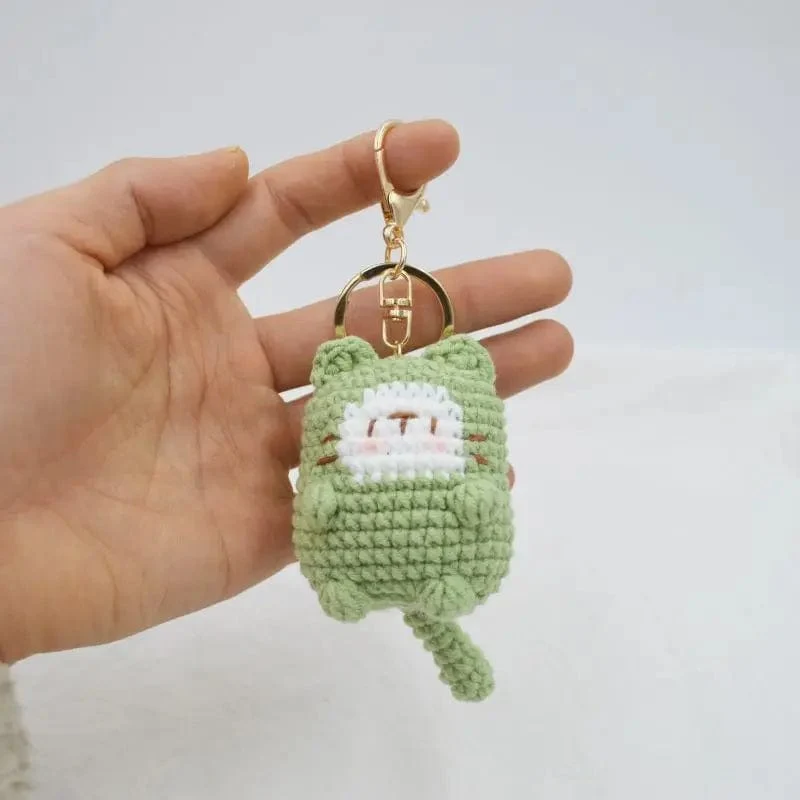 Süße Katze Häkeln Schlüsselanhänger Stricken Cartoon Katze Puppe Schlüsselanhänger für Autoschlüssel Kawaii Kleine Katze Gestrickte Schlüsselanhänger Für Tasche Anhänger Neu
