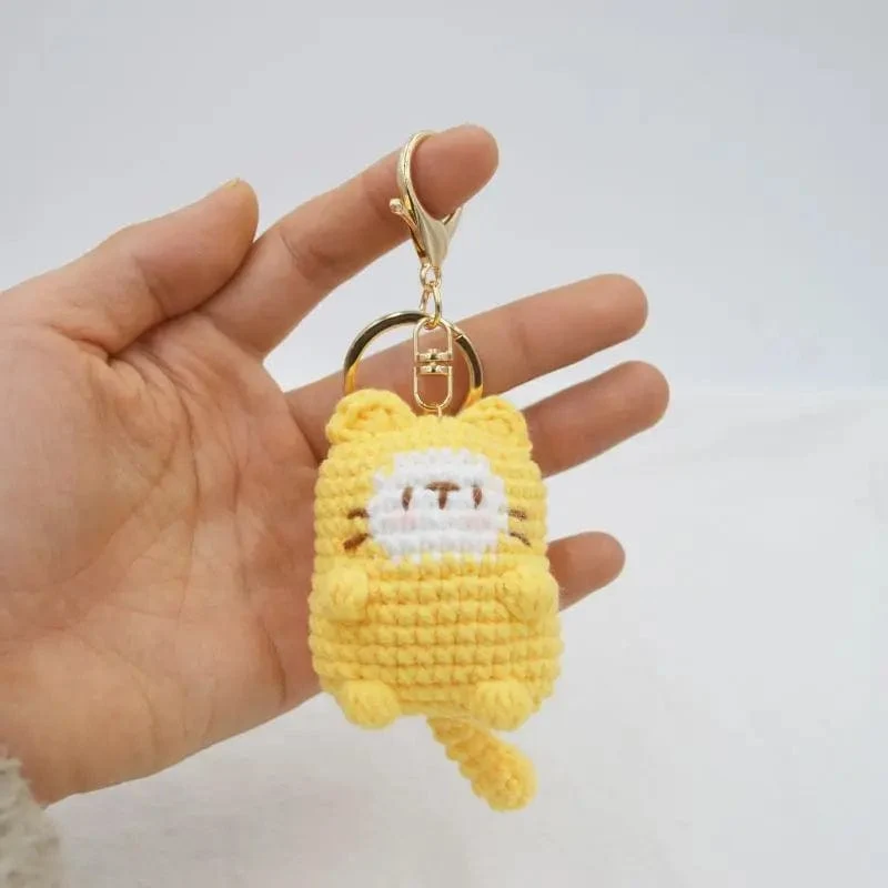 Süße Katze Häkeln Schlüsselanhänger Stricken Cartoon Katze Puppe Schlüsselanhänger für Autoschlüssel Kawaii Kleine Katze Gestrickte Schlüsselanhänger Für Tasche Anhänger Neu