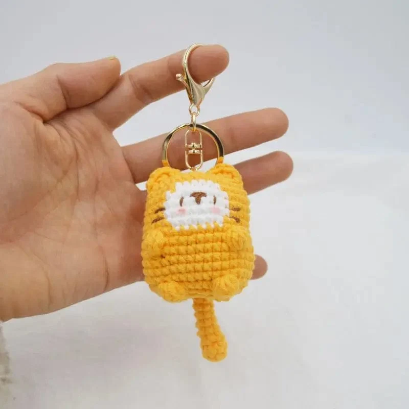 Süße Katze Häkeln Schlüsselanhänger Stricken Cartoon Katze Puppe Schlüsselanhänger für Autoschlüssel Kawaii Kleine Katze Gestrickte Schlüsselanhänger Für Tasche Anhänger Neu