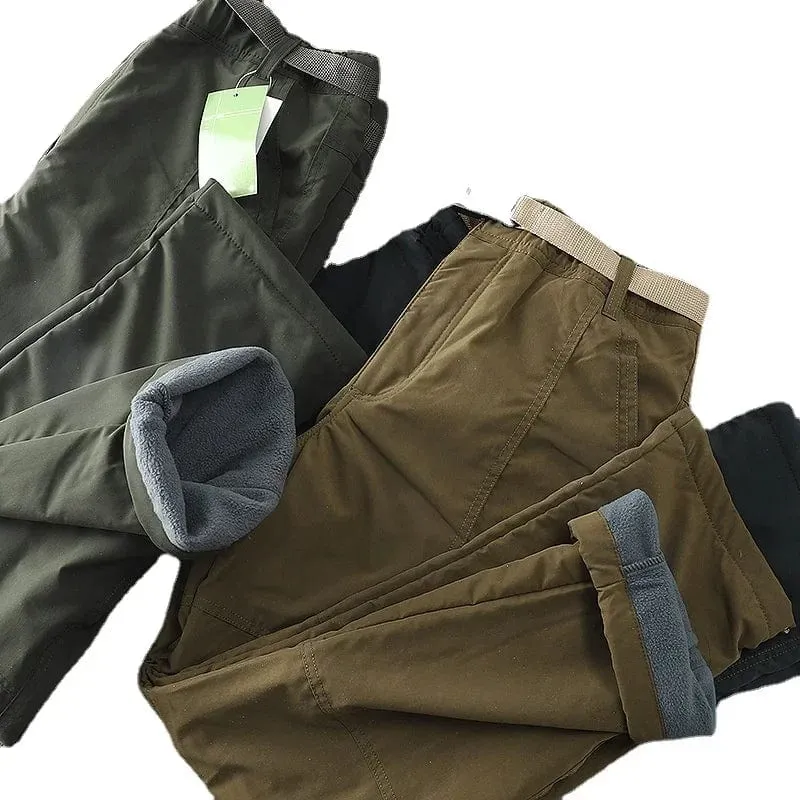 Camping-Jagdausrüstungshose Deutschland Winddichte wasserdichte Plüsch-Softshell-Hose Outdoor-Männer Straight Multi Bag Overalls
