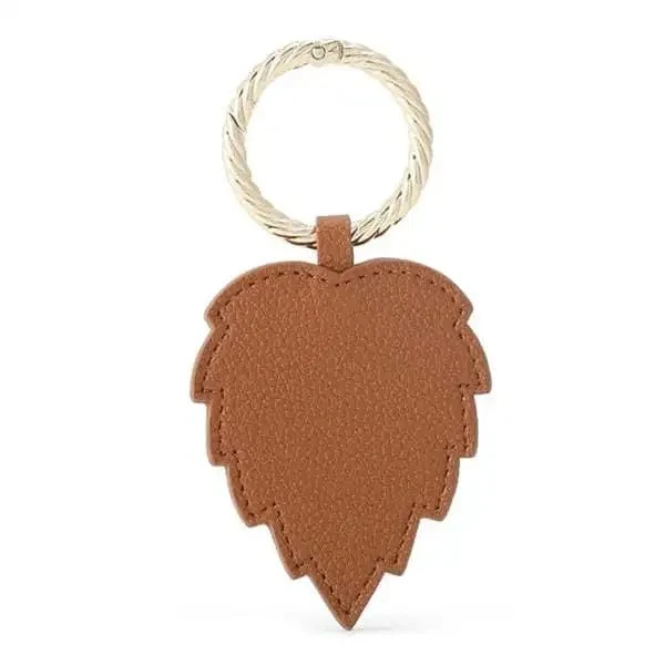 Neue Hutclips an der Tasche, Huthalter für Reisen, magnetischer Huthalter, Clip, Rucksack-Clip, Rucksack-Gepäck, Outdoor-Reiseutensilien