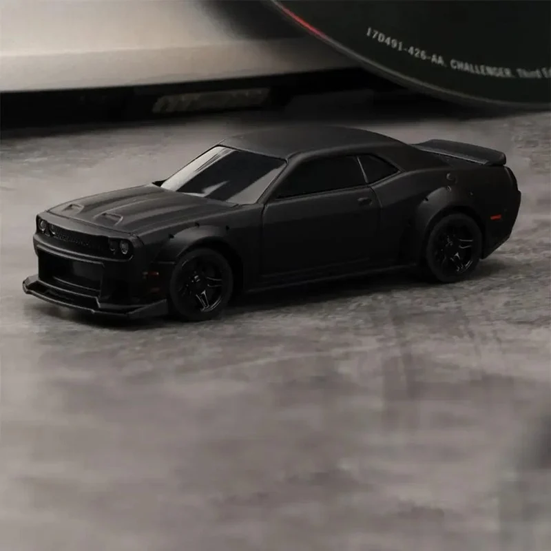 Turbo Racing 1:76 C71 C72 C73 C74 C75 RTR Flachlaufspielzeug auf der Straße RC-Auto Proportionales Fernsteuerungsspielzeug für Kinder und Erwachsene