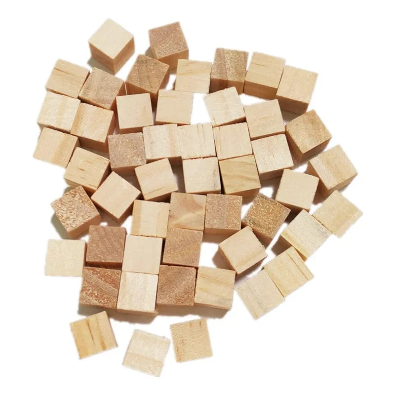 50 Stück 10 mm große, unlackierte Holzwürfel, quadratische Holzblöcke, Ornamente zum Basteln, Alphabetblöcke, Zahlenwürfel oder zum Herstellen von Puzzles