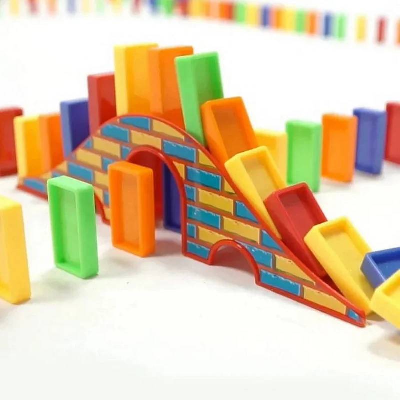 100 stücke Dominosteine ​​Blöcke Zug Kunststoff Spielzeug Kinder Frühe Pädagogische Dominosteine ​​Flugzeug Spiele Für Kinder Junge Mädchen Weihnachten Geschenk