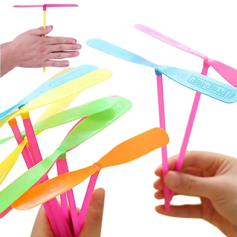 Kunststoff Bambus Libelle Form Hand Push Fliegen Propeller Outdoor Sport Spiel Kinder Spielzeug Geschenk Rotierenden Fliegenden Pfeil Outdoor Spiele