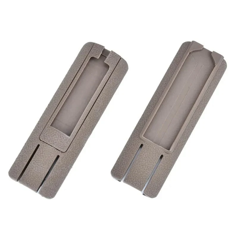M300 M600 Taschenlampe PEQ Taktischer Fernschalter-Montageschlitz Scout Lichtdruckschalter Pad Airsoft-Zubehör Passend für 20-mm-Schiene