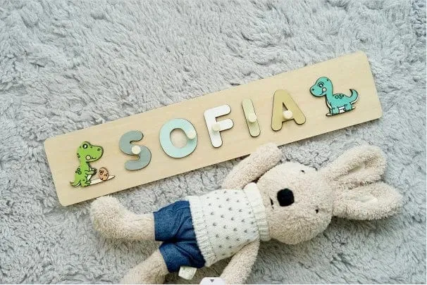 Holz-Namenspuzzle, personalisierbar, individuell für Baby, Spielbrett, 3-D-Puzzle, pädagogische Form, passendes Entwicklungsspielzeug