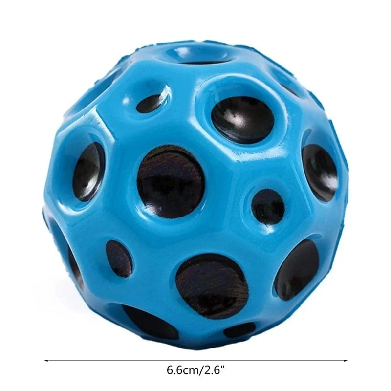 Hochelastischer Lochball, weicher Hüpfball, Anti-Fall-Mondform, poröser Hüpfball, Kinder-Outdoor-Sportspielzeug, ergonomischer Quetschball