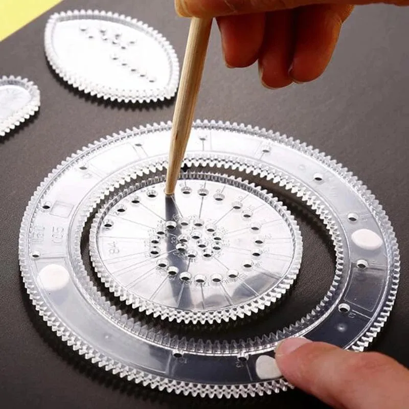 Lustiges ineinander greifendes Zahnrad- und Spirograph-Zeichenspielzeug-Set, kreatives Lernspielzeug für Kinder, Mal- und Zeichenzubehör