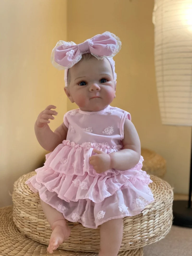 18 Zoll Bettie Ganzkörper weichem Silikon Mädchen Baby Puppe mit bemalten lebensechten Haaren Bebe Spielzeug