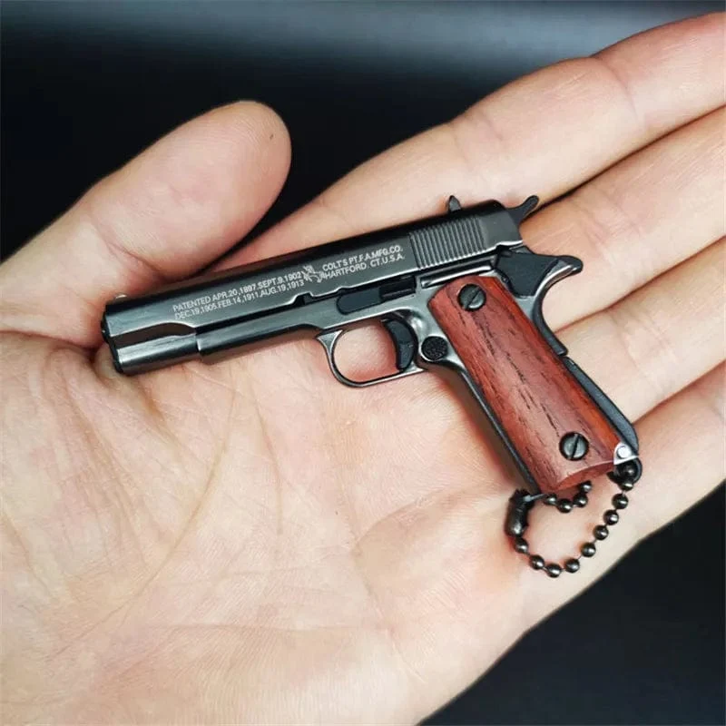 1:3 Massivholz Griff 1911 Metall Schlüsselanhänger Modell Spielzeug Pistole Miniatur Legierung Pistole Sammlung Spielzeug Geschenk Anhänger