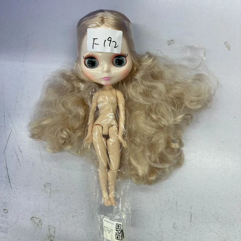 ICY DBS Blyth Puppe 1/6 Gelenkkörper Sonderangebot mattiertes Gesicht weiße Haut 30 cm DIY BJD Spielzeug Mode Geschenk