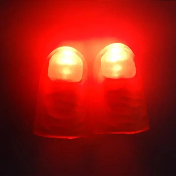 2 Stücke Magie Super Elektronische LED Licht Blinkende Finger Zaubertrick Requisiten Kinder Erstaunliche Glow Spielzeug Kinder Leuchtende Dekor Geschenke