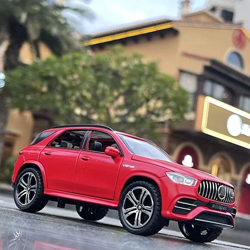1:32 GLE 63S SUV Legierung Automodell Druckguss Metall Spielzeugfahrzeuge Automodell Hohe Simulation Sound und Licht Sammlung Geschenk für Kinder