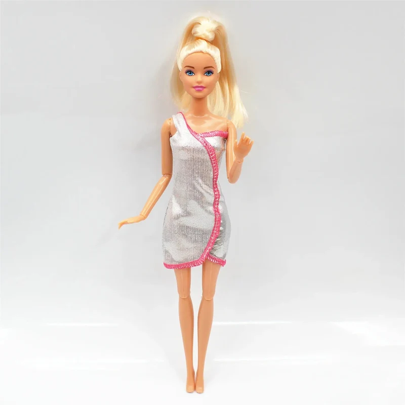 Neue 30 cm 11 Gelenke Bewegliche Puppe mit Kleidung 1/6 Puppe mit Rock Mädchen Spielen Haus Diy Dress Up Spielzeug Geschenke