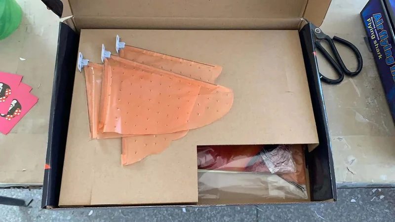 Aufblasbare Fernbedienung Hai Spielzeug Luft Schwimmen RC Tier Radio Fliegen Ballons Clown Fisch Tiere Neuartiges Spielzeug Für Kinder Jungen