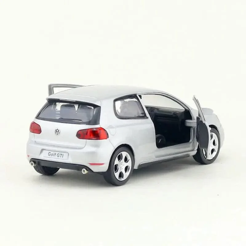 1/36 VW Golf 6 Diecasts Automodell Volkswagen Golf Gti Miniatur-Legierung Spielzeug Zurückziehbare Fahrzeugmodelle für Kindergeschenke